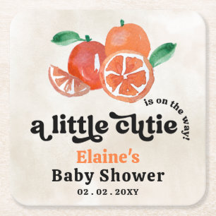 Eine kleine Süsse ist unterwegs mit einer orangefa Rechteckiger Pappuntersetzer