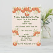 Eine kleine Süsse ist unterwegs - Orangefarbenes B Einladung (Stehend Vorderseite)