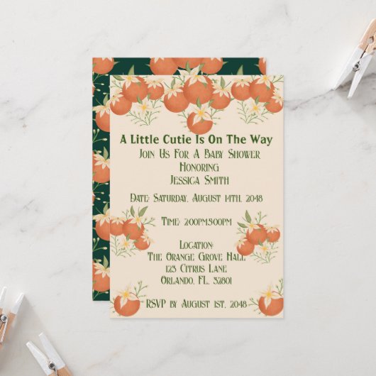 Eine kleine Süsse ist unterwegs - Orangenblussel Einladung (Vorderseite/Rückseite Beispiel)