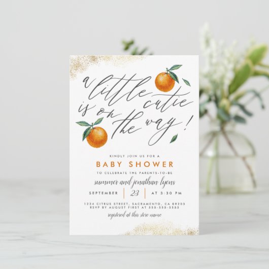 Eine kleine Süsse orangefarbene neutrale Babydusch Einladung (Stehend Vorderseite)