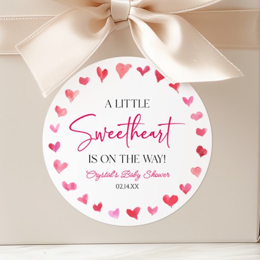 Eine kleine süße Red Pink Hearts Baby Dusche Runder Aufkleber