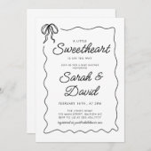 Eine kleine Sweetheart Valentines Bow Baby Dusche Einladung (Vorne/Hinten)