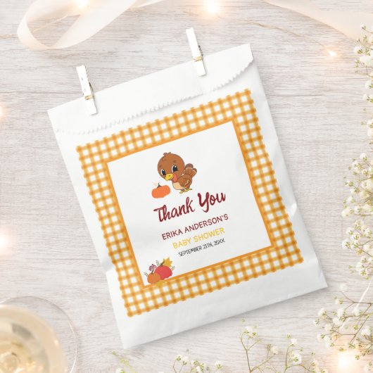 Eine kleine Türkei ist auf dem Weg zum Erntedank Geschenktütchen (Ausgeschnitten)