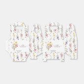 Eine kleine Wildblume befindet sich auf der "Way S Geschenkschachtel (Ungefaltet)