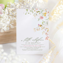 Eine kleine Wildblume ist auf dem Weg Niedliche Ba