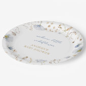 Eine kleine Wildblume ist auf dem Weg zur Babydusc Pappteller (Schrägansicht)