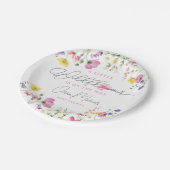 Eine kleine Wildblume ist auf dem Weg zur Babydusc Pappteller (Schrägansicht)