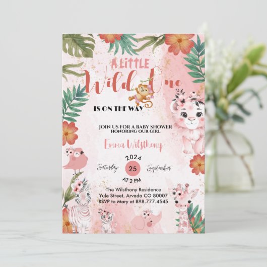 eine kleine wilde Safari-Girl pink-Babydusche Einladung (Stehend Vorderseite)