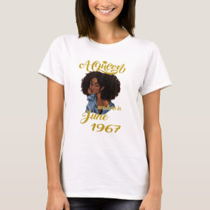 Eine Königin wurde im Juni 1967 54. Geburtstagsge T-Shirt