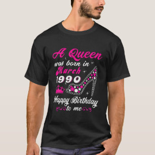 Eine Königin wurde im März 1990 32. Geburtstagsges T-Shirt