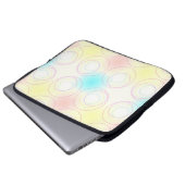 Eine Kreuzung der Kreise Laptopschutzhülle (Vorne Knopf)