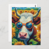 Eine Kuh in einer Sonnenbrille auf einem Sonnenblu Postkarte (Vorne/Hinten)