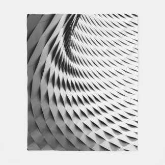 EINE KURVIERTE FASSADE, DIE IN DER WEISSEN LATTICE FLEECEDECKE