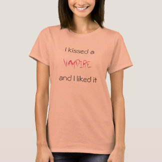 eine Lampe geküsst T-Shirt