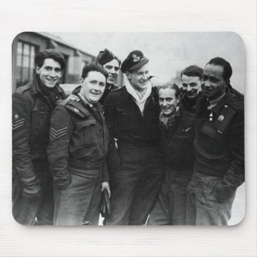 Eine Lancaster-Bomber-Crew Mousepad (Vorne)