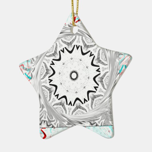 Eine lebendige afrikanische Kultur: Eine rosa und Keramikornament (Links)