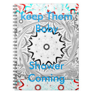 Eine lebendige afrikanische Kultur: Eine rosa und Notizblock