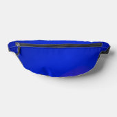 Eine lebendige blaue Bauchtasche mit schwarzem Rei (Ablage )