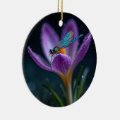 Eine Libelle auf einer Krokusblüte Keramik Ornament (Rechts)