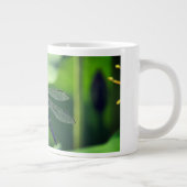 Eine Libelle Jumbo-Tasse (Rechts)