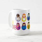 Eine Liebe Matroyshka internationale Kaffeetasse (Vorderseite Links)