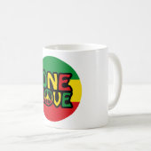 Eine Liebe, Reggae-Design mit Reggaefarben Kaffeetasse (VorderseiteRechts)