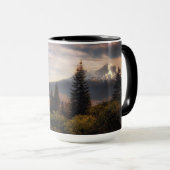 Eine Lieblingsansicht von Mt. Shasta und schwarzer Tasse (VorderseiteRechts)