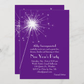 Eine Lila Sparkler-Silvester-Party Einladung (Vorne/Hinten)
