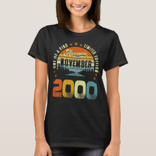 Eine limitierte Auflage Phantastisch seit Novemb T-Shirt