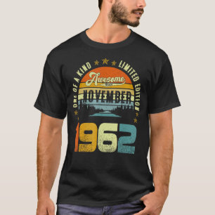 Eine limitierte Auflage Phantastisch seit Novemb T-Shirt