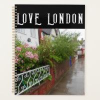 Eine Londoner Straße und regen England