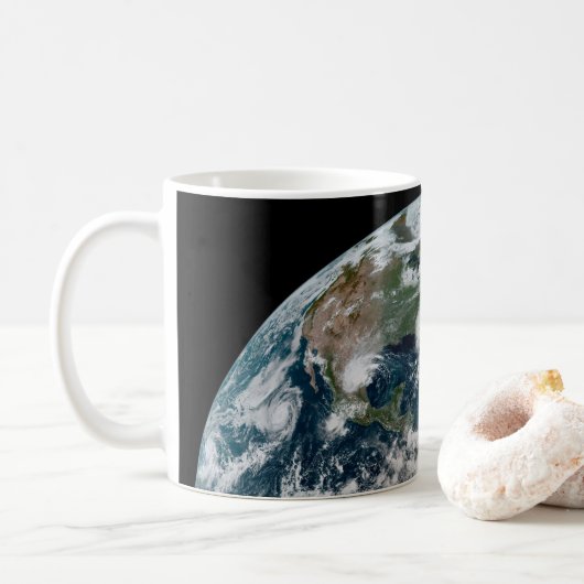 Eine lose Kette tropischer Wirbelstürme Kaffeetasse (Mit Donut)