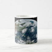 Eine lose Kette tropischer Wirbelstürme Kaffeetasse (Mittel)