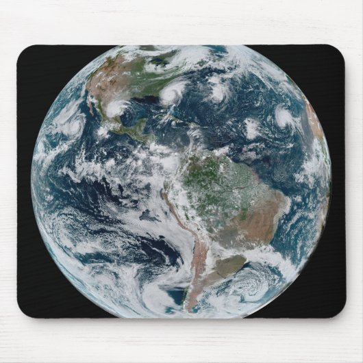 Eine lose Kette tropischer Wirbelstürme Mousepad (Vorne)