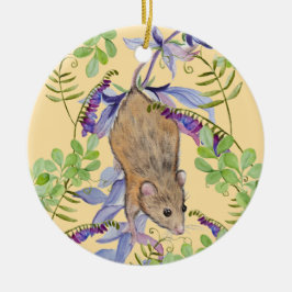 Eine lustige Maus in einem Dickicht von Blume. Keramik Ornament