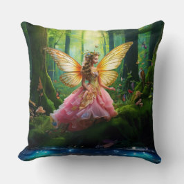 Eine magische Fee im Wald Kissen