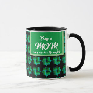 EINE MAMA MACHT MEIN GANZES LEBEN VOLLSTÄNDIG TASSE