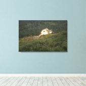 Eine Marine erzielt einen direkten Treffer Leinwanddruck (Insitu (Holzboden))