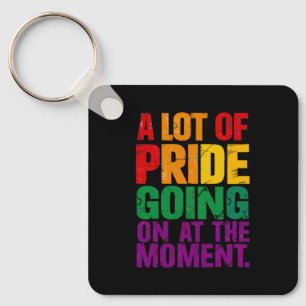 Eine Menge Stolz geht im Moment im Monat des LGBT Schlüsselanhänger