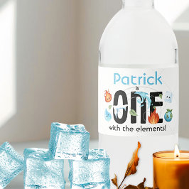 Eine mit den Elementen zum ersten Geburtstag Wasserflaschenetikett