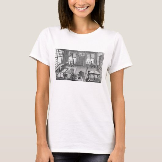 Eine Möbelgalerie in der Werkstatt, aus der "Enzyk T-Shirt (Vorderseite)