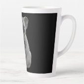 Eine Mutter verkneifen Milchtasse (Rechts)