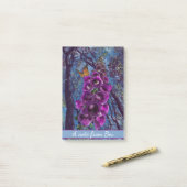 Eine Nachricht von...Butterfly auf einem Fuchshand Post-it Klebezettel (Auf Schreibtisch)