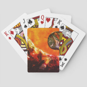 Eine nahe Sicht auf Fantasiewelten und ihre Monde Spielkarten