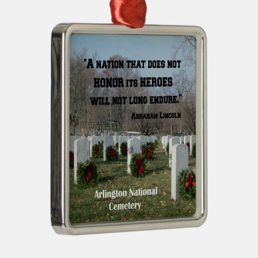 Eine Nation, die ihre Helden nicht ehrt Silbernes Ornament (Rechts)