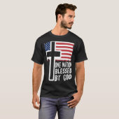 eine Nation unter der Flagge von God jesus christl T-Shirt (Vorne ganz)