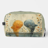 Eine Niedliche Aquarellmalerei mit zwei Walen Waschbeutel (Vorderseite)