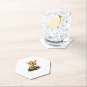 Eine Niedliche Giraffe, die ein Auto auf der Straß Untersetzer (Vor Ort)