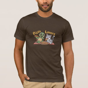 Eine niedliche Katze und Schildkröte essen gerne P T-Shirt