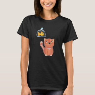 Eine niedliche orange Katze denkt an einen Fisch,  T-Shirt